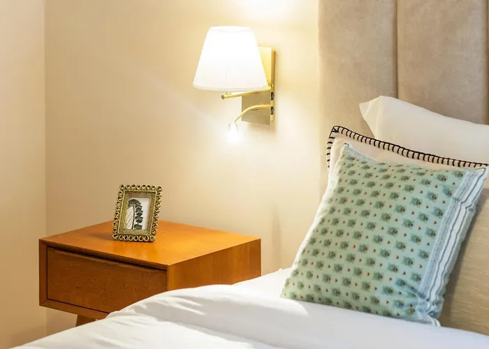 3br Joyous Wonder By Lovelystay Porto