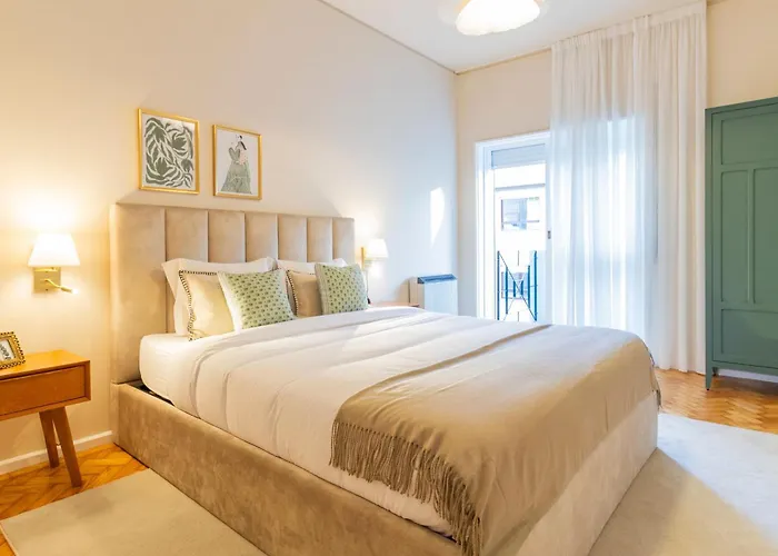 3br Joyous Wonder By Lovelystay *