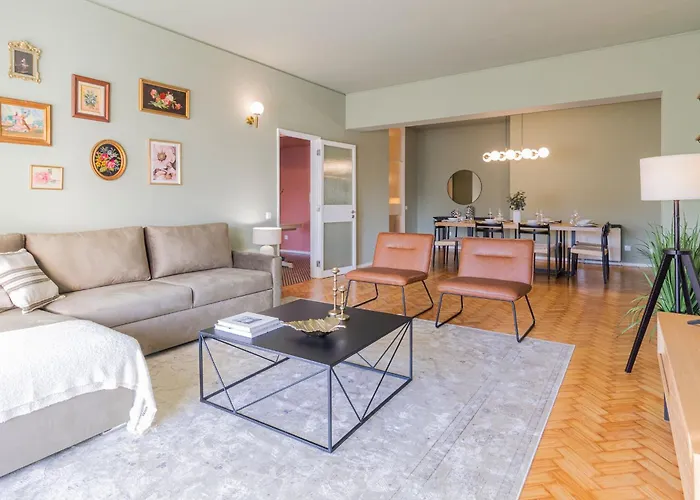 Apartman 3br Joyous Wonder By Lovelystay Porto