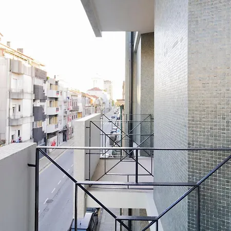 3br Joyous Wonder By Lovelystay Apartment Porto