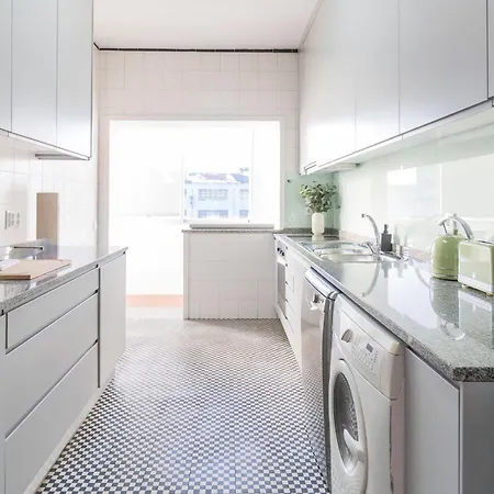 3br Joyous Wonder By Lovelystay *