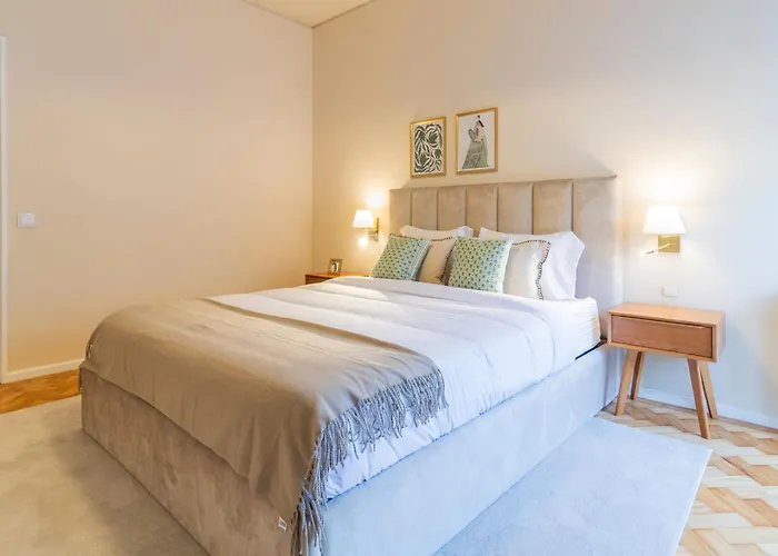 Lejlighed 3br Joyous Wonder By Lovelystay